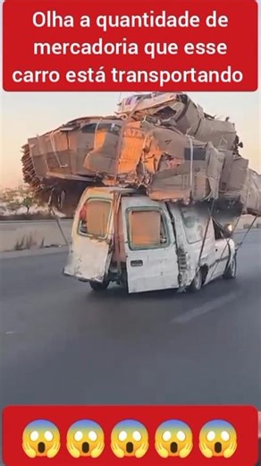 Olha a quantidade de mercadoria que está sendo transportada nesse automóvel #shorts