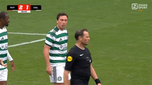 Shock moment fuming Celtic icon Scott Brown gets sent off in charity match