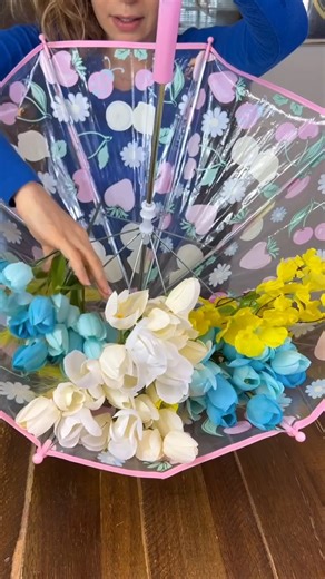 391K views · 2.5K reactions | best spring wreath idea ever! | Brooklyn B | Facebook