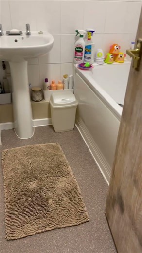 Why this bathroom needed some TLC #shortsfeed #cleaning #shortsvideo