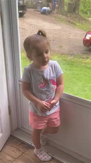 My little girl when she was little journey ❤️ 😢 😊 #dadsgirl #daddysgirl #fyp | Codey Small