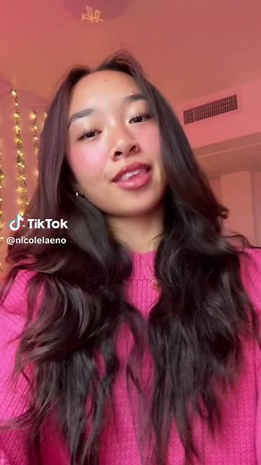Nicole Laeno TikTok Dances and Beautiful Good Morning Moments