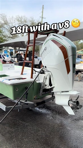 Experience the Thrill of an 18ft V8 Flatboat