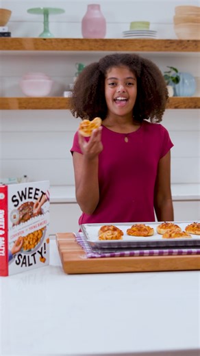 Ever used this floss trick to slice dough for cinnamon (or pizza) rolls? Your kids will learn tips like this when they take our On-Demand Class with you! Get the video series 'Kids Baking Class: Sweet & Salty' now at BakeWith.Us/KidsBakingTip | King Arthur Baking Company