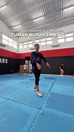 Belajar Back Handspring Mudah dengan Coach Sindhu