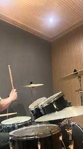Half time shuffle drum solo