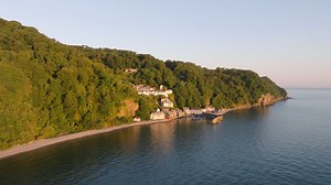 clovelly__home_header (2160p)
