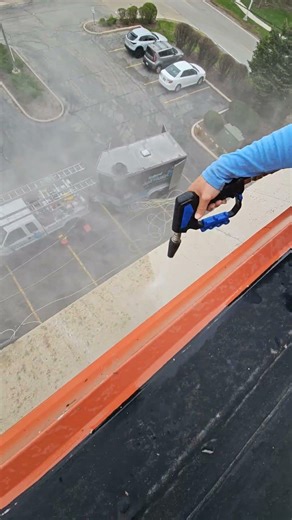 Stucco cleaning #softwashing #stucco
