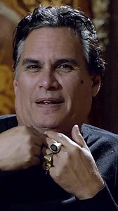 50K views · 1.4K reactions | Una muy amena e interesante entrevista con @jhovantomas donde una rica conversación entre dos artistas sacan lo mejor de sus experiencias de vida y dan su punto de vista de el arte en el Perú | Patricio Suárez Vertiz | Facebook