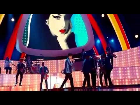 Bruno Mars Valerie Live - Amy Winehouse Tribute