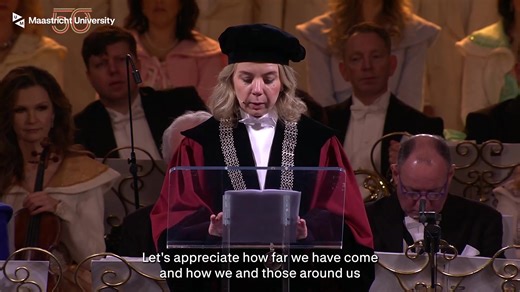Aftermovie – 50th Dies Natalis of Maastricht University 🎥 This aftermovie brings together the highlights of a special jubilee edition held in the historic Basilica of Saint Servatius, where the past, present, and future of the university came together. From the opening of the ceremony and the conferral of honorary doctorates to the royal presence of His Majesty King Willem-Alexander, prestigious awards for education, research, and students, and the musical surprise by André Rieu with the Johann