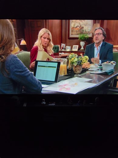 Blah, blah, blah. 🙄 Yall are just mad that Eric went over to the competition, after YOU kicked him out, made a collection FOR Logan and then they kept it! You know like businesses do, smh! 🤦🏾‍♂️ Deke is the future of Logan! Stay tuned!! 😎 #BoldandBeautifuI #daytimetv #soapopera #microdrama #drama