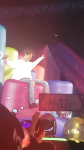 BTS Speak Yourself London - Anpanman Jimin Focus Ft RM