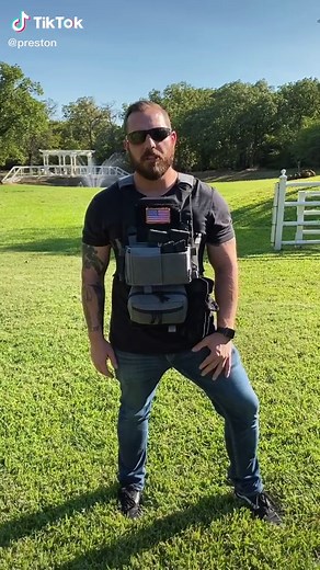 Can’t catch me! 😂 💨#bountyhunter #meme