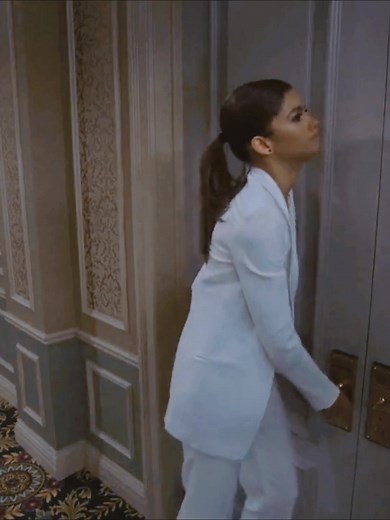 Revealing the Head of the Other Side | KC Undercover