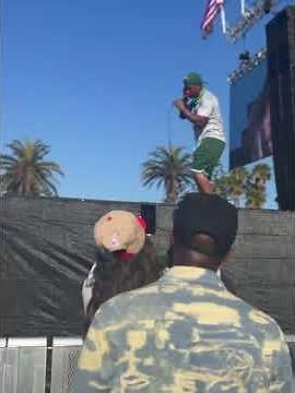 Lupe Fiasco - Paris, Tokyo. Performs Live On Ventura Beach California