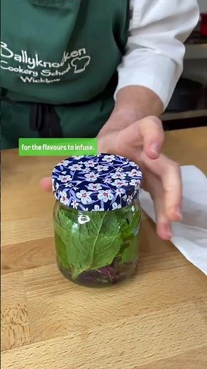 Make Your Own Mint Extract at Home! 🌱✨ #CookingTips #DIY