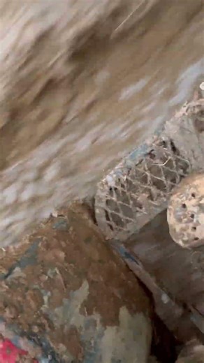 I went up a video so it wasn’t so so boring, but got the four wheeler a little muddy ￼