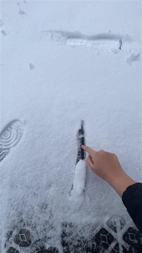 Writing Names in the Sand: A Fun DIY Guide
