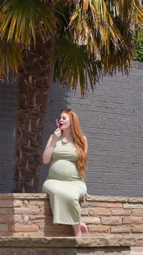 Belle Grace | Caught you staring 😘 | Instagram