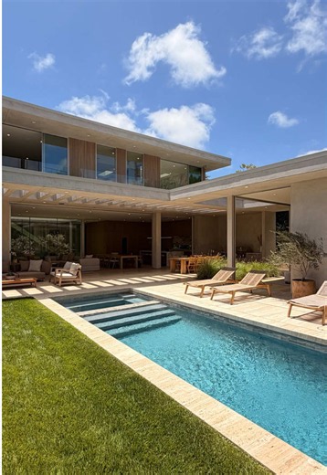 Brentwood Contemporary Estate — 634 Moreno Ave, $17.75M
