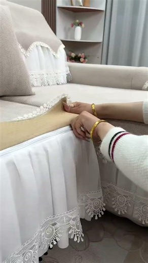 Stylish Sofa Sheets | Make Your Living Room Look New & Beautiful #sofacushions