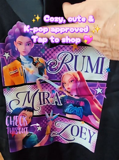 This hoodie features adorable cartoon details, a flattering fitted look, and lightweight coziness that’s perfect for spring and fall. Easy to style, comfy to wear, and impossible not to love. 💜✨️ #KPopStyle #CuteHoodie #pastelvibes #TikTokShopFinds #KPopFashion