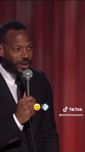 Marlon Wayans Live: Hilarious Stand-Up Comedy Moments
