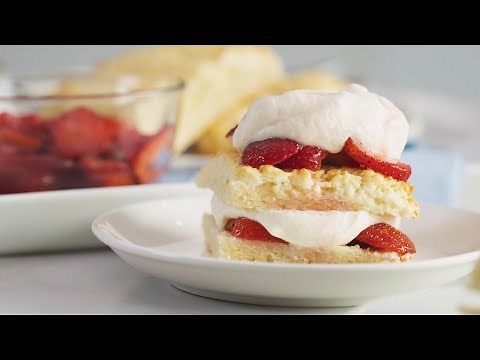 Easy Strawberry Shortcake Recipe | Yummy PH