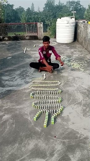 “Physics in 15 Seconds 😲” #machish #box #art #since