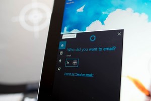 How to send an email with Cortana on Windows 10