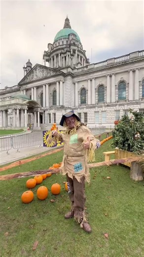 Planning your Halloween in #BelfastCityCentre? 👻 We've got you covered, with lots of family friendly activities from us & our city partners: 🎃Join Belfast One for their annual Pumpkin Patch at City Hall with friendly scarecrows, magical witches and spooky selfie photo opportunities! - *Tickets are now sold out* 🎃Saturday 25 & Sunday 26 October 🎃11am– 4pm (Quiet time slots available for children with additional needs) 🎃This is a ticketed event - for more info on prices & tickets see Belfast 
