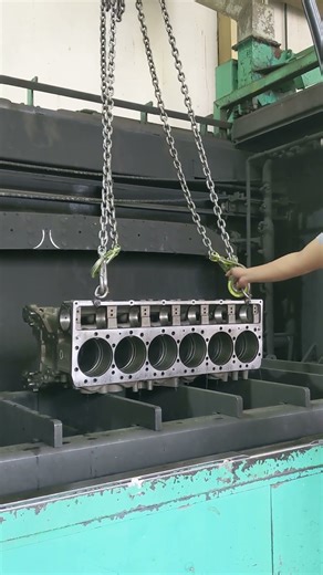 clean up cylinder block engine #engine #engineblock