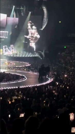 Stage invader takes over Katy Perry in Sydney