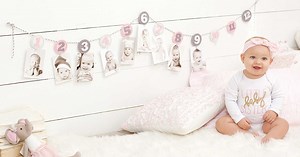 13 creative ideas for taking monthly baby photos - Today's Parent