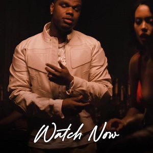 #DontGiveItAway Out Now 🎈 Chris Brown https://fridayy.lnk.to/DontGiveItAwayVid | Fridayy