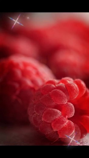 Delicious Raspberry Dessert Featuring Fresh Raspberries