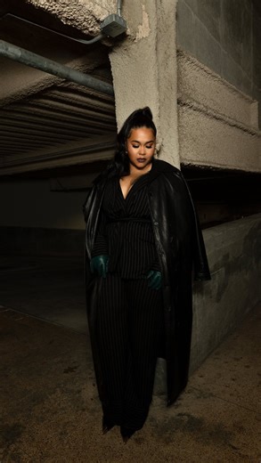 Shi Cobb|Business Mentor on Instagram: "I’m literally at the spa in the Four Seasons using products from @sephora that @itboyreg and @kandystrands_salon told me I didn’t need.😂😂😂 Minding my business has kept my pockets full. It has kept my mind at peace. And speaking of minding my business, because I don’t be concerned about everybody else, I actually get to mind the business that pays me. I get to tend to the assignments that move my company forward. A company I’ve built and grown. A company