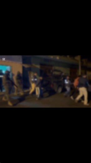 🛑BRIGADA BLINDADA DESARTICULA PUNTO DE MICRO TRÁFICO EN CHIMBORAZO La Brigada de Caballería Blindada, gracias a información de inteligencia y en coordinación con la Policía Nacional, ejecutó operaciones militares en el cantón Cumandá, provincia de Chimborazo, con el objetivo de combatir el microtráfico y consumo de sustancias sujetas a fiscalización. Durante la operación, se allanó un inmueble que funcionaba como centro de consumo y microtráfico, donde se encontraron áreas utilizadas para la ma