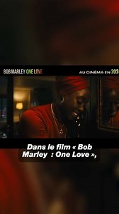 Le 2 juillet 1980, Gilles Rampillon s'entraîne à jouer avec ses coéquipiers du FC Nantes, quand arrive un bus au centre sportif de la Jonelière. À l'intérieur, Bob Marley, quelques musiciens et même son cuisinier. Que viennent-ils faire à la Jonelière ? Eh bien, ils viennent tout simplement jouer une partie de football avec les champions de France de l'époque. Revivez ce match dans cette vidéo, avec Gilles Rampillon ! | Ouest-France Nantes