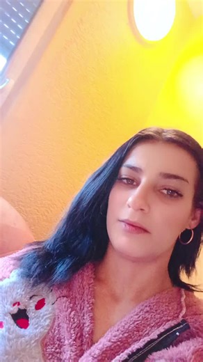 Aneliq Neleva (@aneliq.neleva)’s videos with orijinal ses - spotifyspeed.tr