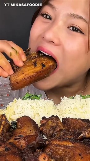 Roasted Pork Belly #asmreating #eating #mukbang #pork #shorts #viralfood #foodie