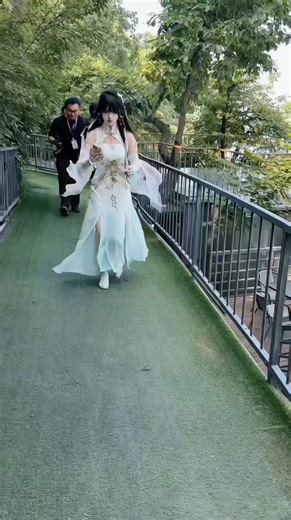 211K views · 10K reactions | #cos #老君山仙山国漫纪 | Setup Cosplayer | Facebook