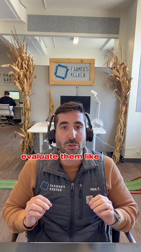 Think about it like working with your crop insurance agent… #farmerskeeper #grainmarketing #farm #farmlife #agriculture #agricultureworld #corn #soybeans #wheat #commoditymarket #farmer #agri #farmreels | Farmer's Keeper