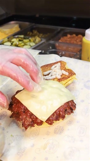 TRUFFLE SMASHBURGERS 🍔 🔥 FRESH OFF THE GRILL