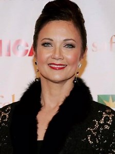 Lynda Carter became a household name in 1975 when she starred as Wonder Woman in the hit television series, a role that ran until 1979 and remains one of the most iconic portrayals in superhero history. Her performance balanced grace and strength, inspiring audiences during a period when women on television were gaining more dynamic representation. Born in 1951 in Phoenix, Arizona, Carter first captured national attention by winning Miss World USA in 1972. This achievement quickly transitioned i