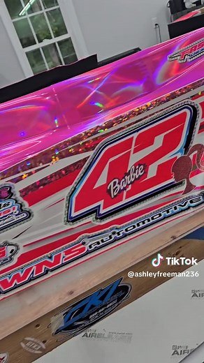 Barbie Girl Fast Racing: Neon Glitter Kart Racing