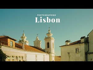 Street Photography in Lisbon with the Fuji X100V