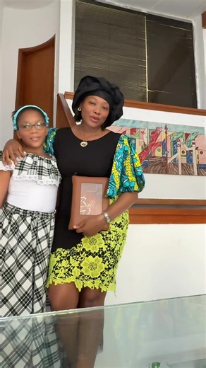 Vidéos de Necy N'dri (@necyndri) avec son original - Fanta mis roiking❤️❤️❤️❤️❤️