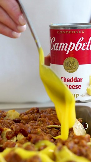 And… now were craving nachos. Every nacho chip is a perfect one when it’s covered in @Campbell’s Soup cheddar cheese😋 #nacho #campbellspartner #easyrecipe #cheese #beef #ad